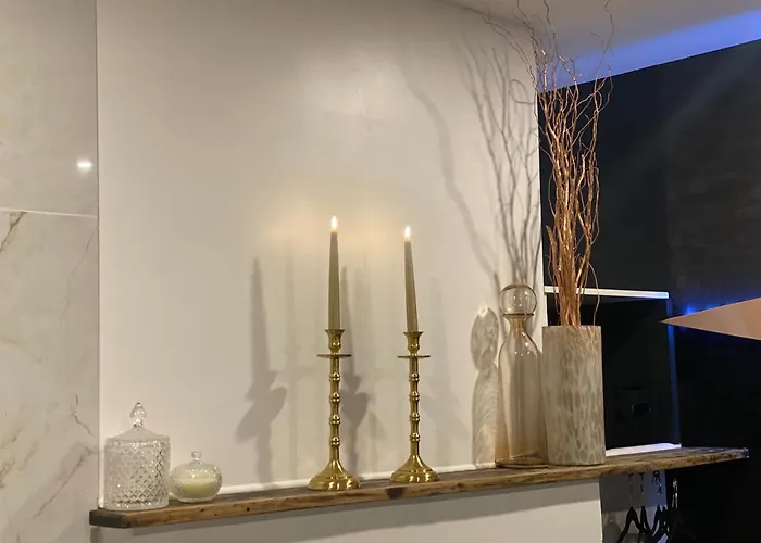 Le Cadre Noir Lux Spa, Sauna, Jacuzzi, Hammam Apartament *