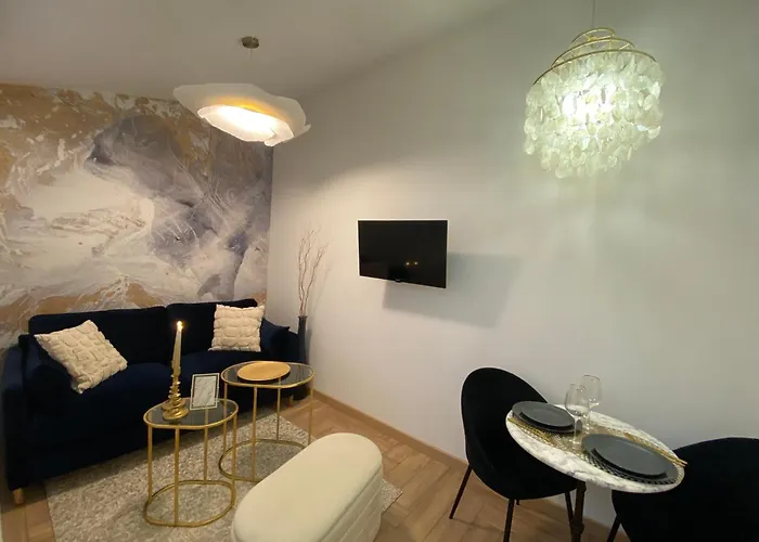 Le Cadre Noir Lux Spa, Sauna, Jacuzzi, Hammam Saumur